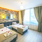 Tonoz Otel 3*