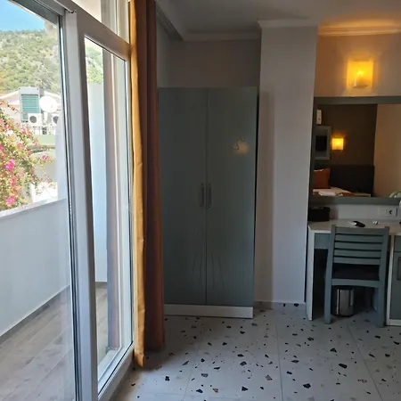 Hotel Tonoz Ölüdeniz