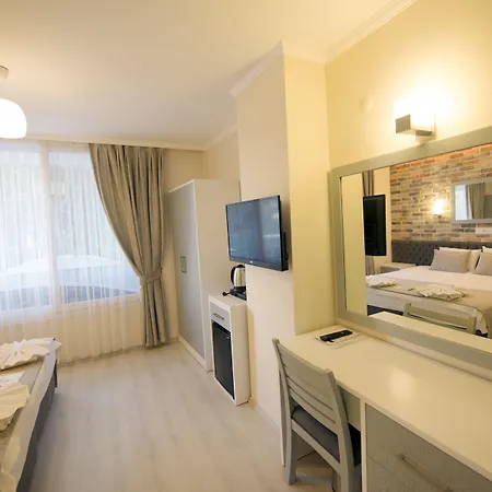 Tonoz Hotell